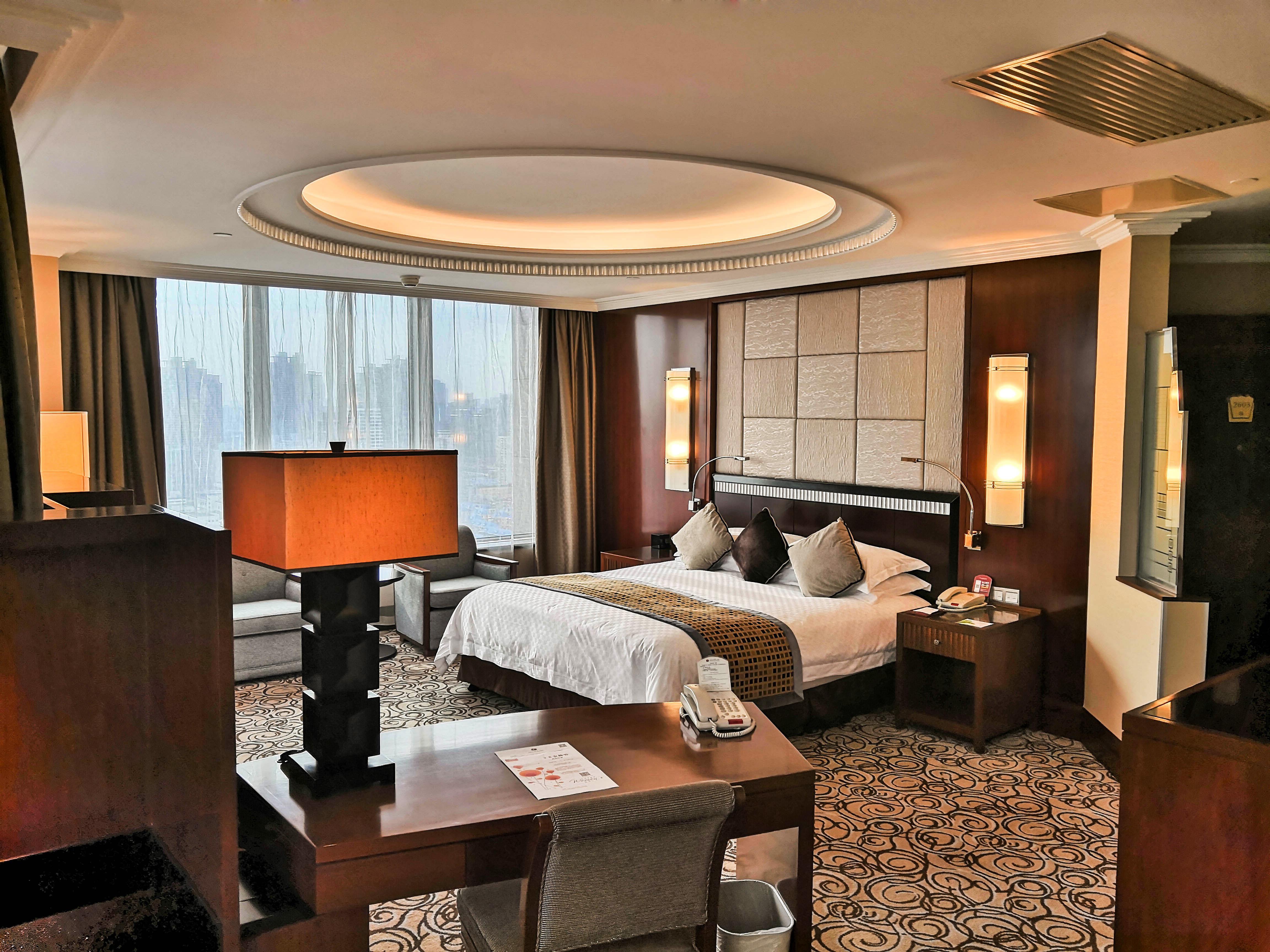 Grand Soluxe Zhongyou Hotel Шанхай Екстериор снимка