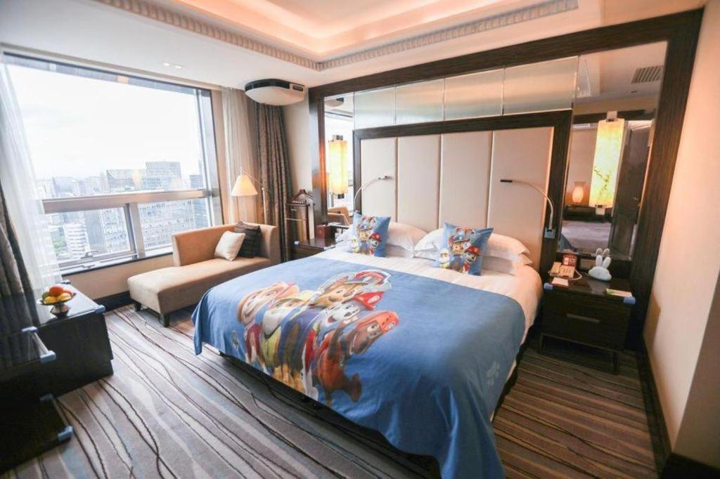 Grand Soluxe Zhongyou Hotel Шанхай Екстериор снимка
